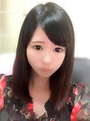 ロリ（19歳） クラブバレンタイン梅田店