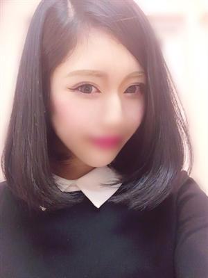 メロ（21歳） クラブバレンタイン梅田店