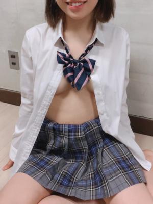 ここな（22歳） 子猫クラブ