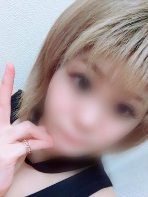 えれな【池袋店】（20歳） 池袋ハート