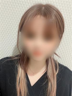 もも（18歳） スピード京橋店