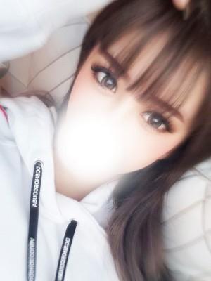 るな（18歳） 美女物語