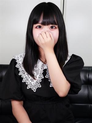 かりな（20歳） 大人の遊園地