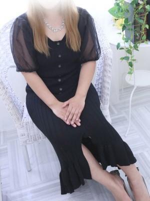 つゆり（25歳） 美女物語