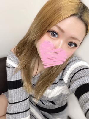 かのん（19歳） 横浜ギャルの宅急便