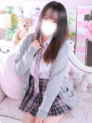 ひとみ（20歳） デザインプリズム