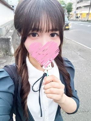 やね（18歳） 横浜ギャルの宅急便