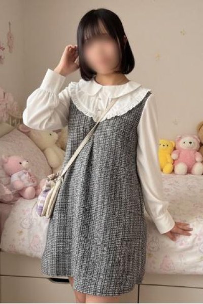 みるく（21歳） アート姫 のぞき部屋