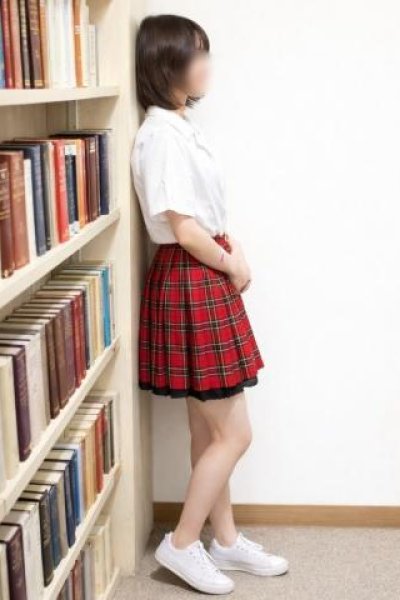 はるな（24歳） アート姫 のぞき部屋