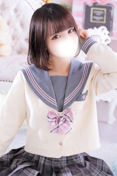 みれい（20歳） デザインプリズム