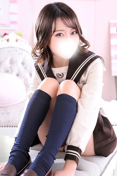あすな（20歳） デザインプリズム