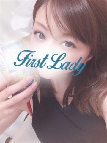 あやめ（23歳） ファーストレディー