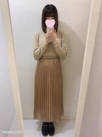 なな（19歳） 素人女子に出会える「deep」
