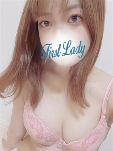 りく（18歳） ファーストレディー