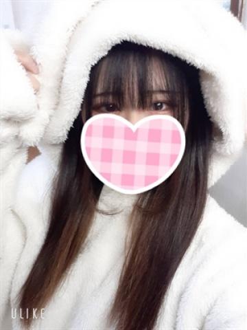 ゆらら（18歳）