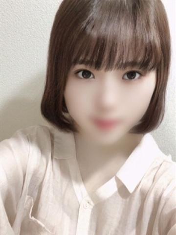 あさな（20歳）