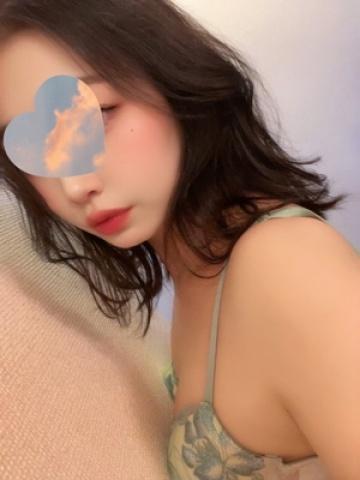 ひびき（20歳） ラブライフ越谷店