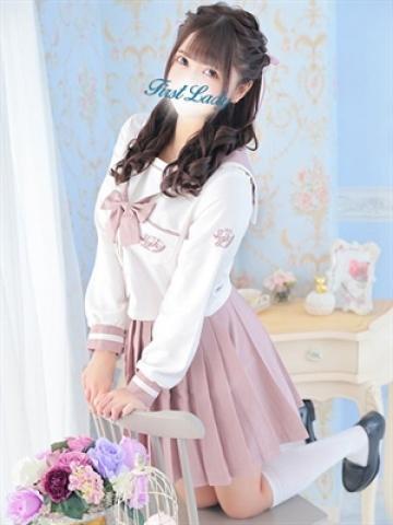 かなの（20歳） ファーストレディー