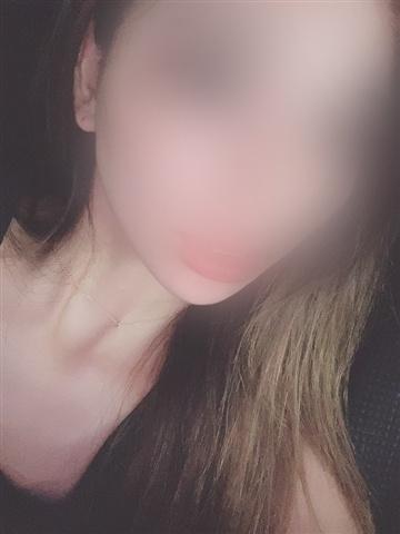 える（22歳） るっきんぐらぶ
