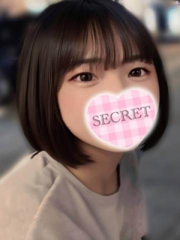 あずき（18歳） エコ難波店