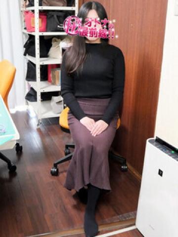 カリン（34歳） オトナのマル秘最前線!!