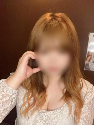 にこ（21歳）