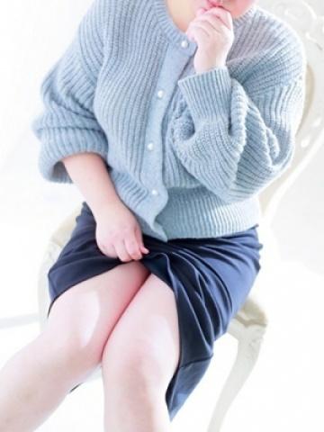 ちひろ（32歳） 素人妻御奉仕倶楽部Hip’s松戸店