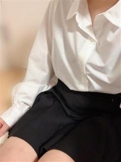 あさ（19歳） るっきんぐらぶ