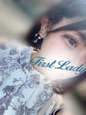 さく（22歳） ファーストレディー