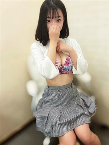 かな退店（21歳） 大阪デリヘル Rufe大阪(ルーフ大阪)