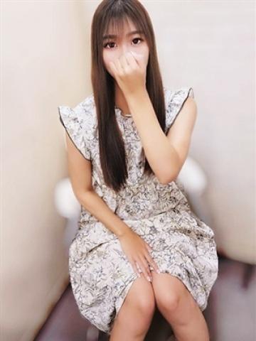 ほしな（23歳） 大阪デリヘル Rufe大阪(ルーフ大阪)