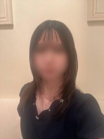 まな（18歳）