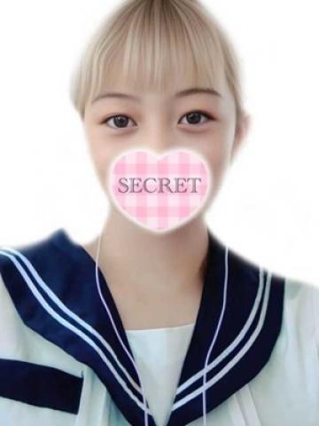 みなせ（18歳） エコ難波店