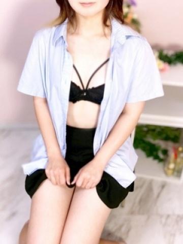 ひより（21歳） 素人妻御奉仕倶楽部Hip’s松戸店