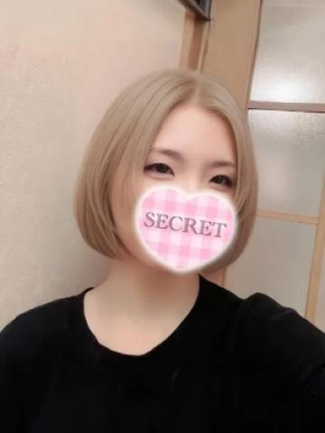 むい（20歳） エコ難波店