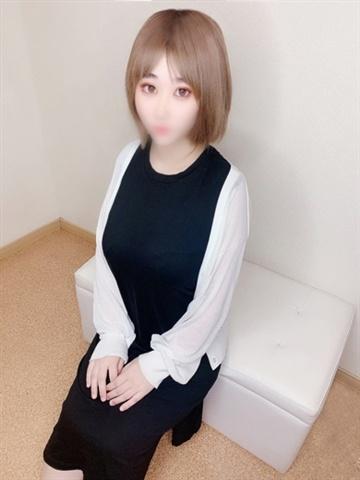 しゅう体験入店（18歳） SMILY