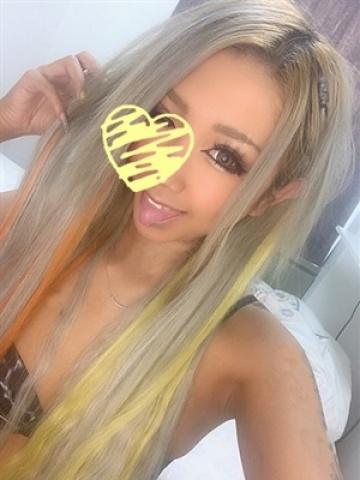 れお（21歳） 横浜デリヘル　ギャルの宅急便