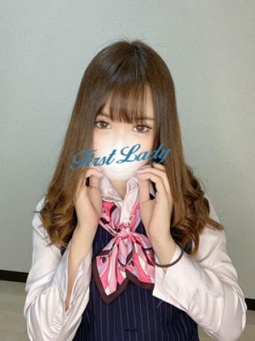 みる（23歳） ファーストレディー