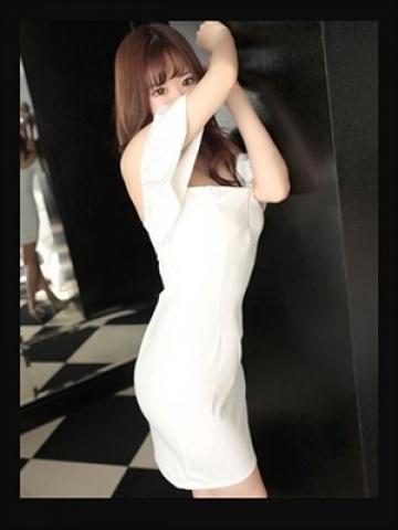 りの（23歳） ファーストレディー