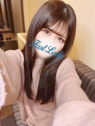 みれい（20歳） ファーストレディー