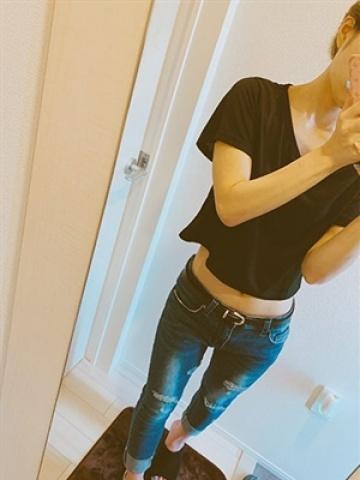 かな（21歳） 横浜デリヘル　ギャルの宅急便
