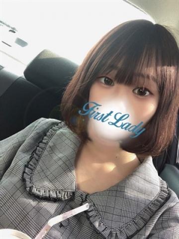 こはる（22歳） ファーストレディー