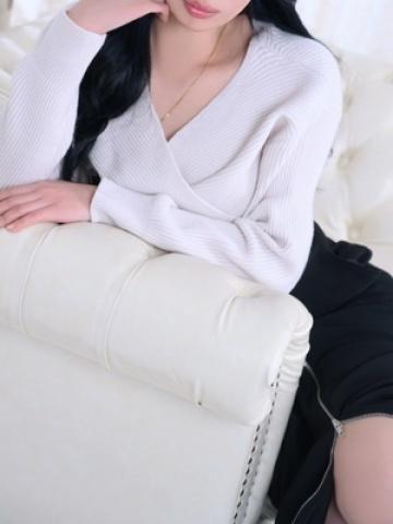 ゆりあ（22歳） 素人妻御奉仕倶楽部Hip’s千葉栄町店