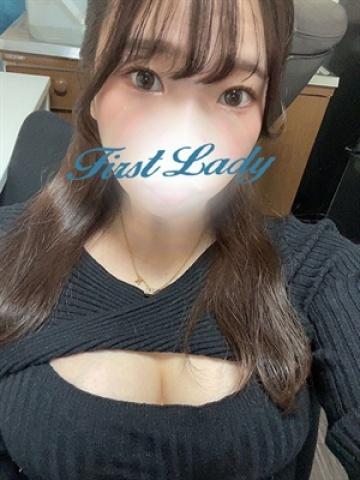 すいか（22歳） ファーストレディー
