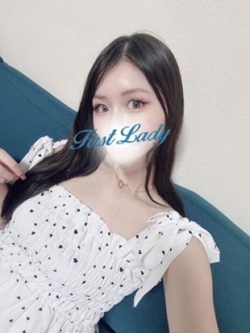 ありな（20歳） ファーストレディー