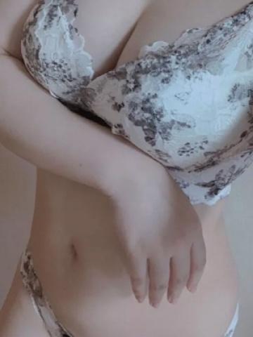 みあ（19歳） エコ京橋店