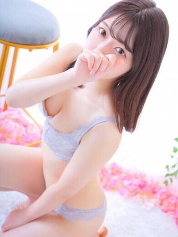 霧島ゆな（22歳） メンズエステ錦糸町@彼女はエステシャン