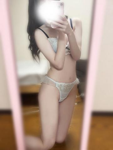 えりな（19歳） 横浜デリヘル　ギャルの宅急便