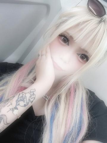 りり（21歳） 横浜デリヘル　ギャルの宅急便