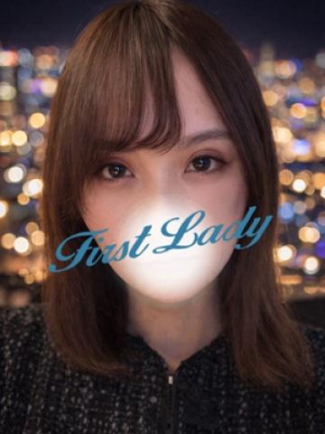かれん（23歳） ファーストレディー